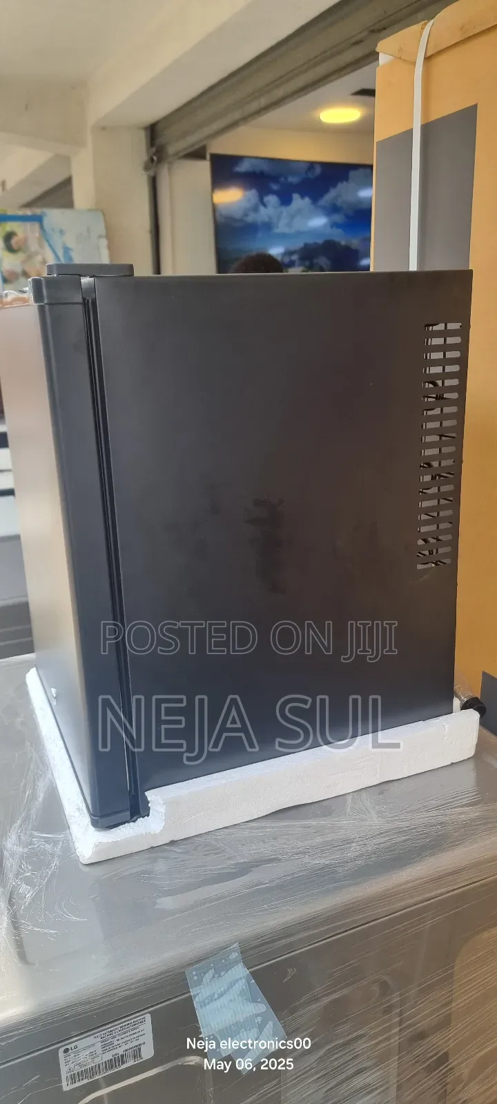 Mine 40l Refrigerator