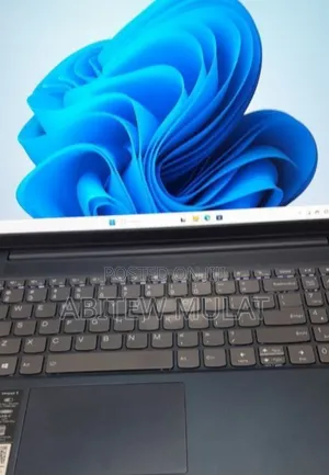 New Laptop Lenovo Flex 5 16GB Intel Core I7 SSD 512GB