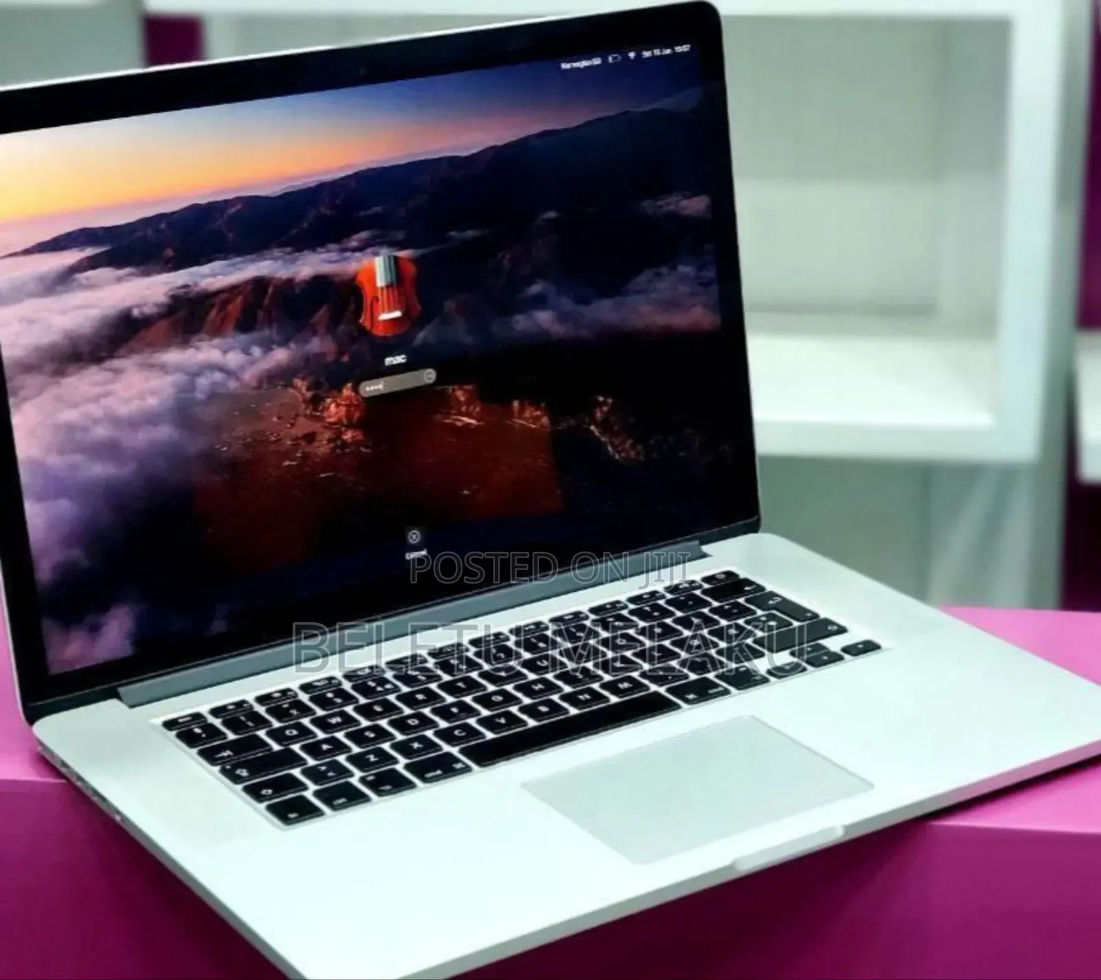 New Laptop Apple MacBook Pro 2015 16GB Intel Core I7 SSD 256GB