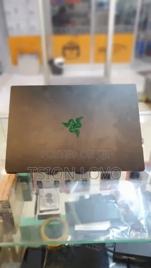 Photo - New Laptop Razer Blade 16GB AMD Ryzen 9 SSD 1T