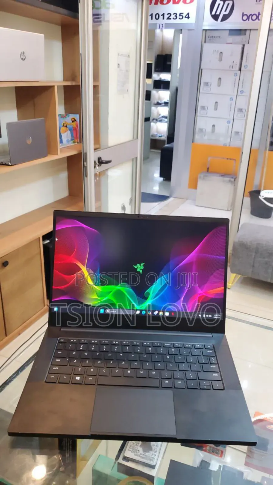 New Laptop Razer Blade 16GB AMD Ryzen 9 SSD 1T