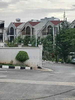 6bdrm Villa in Bole for sale