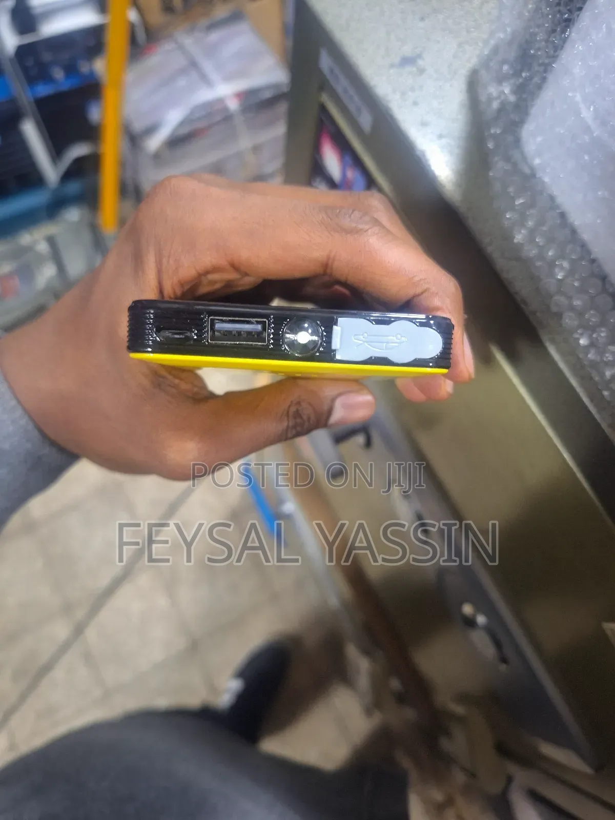 Power Bank 1.8ah (20wh) and Jump Starter 12v 900a