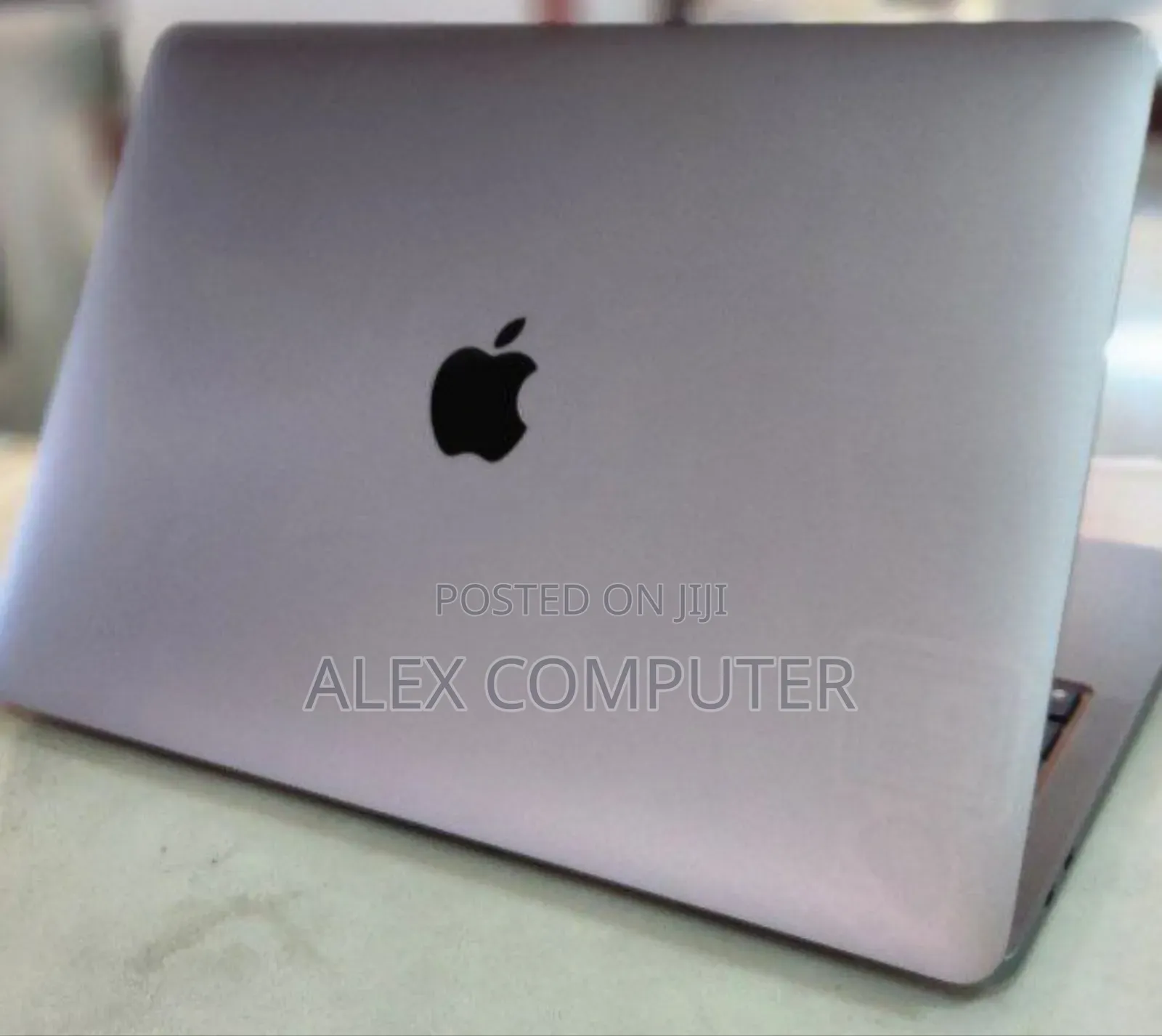 New Laptop Apple MacBook Pro 2020 M1 16GB Apple M1 SSD 1T