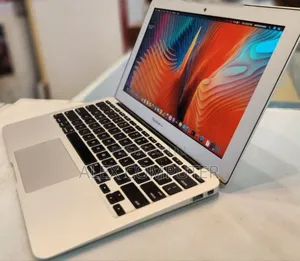 New Laptop Apple MacBook Air 2015 4GB Intel Core I5 SSD 128GB