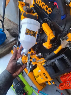 Photo - Ingco Spray Gun 600cc