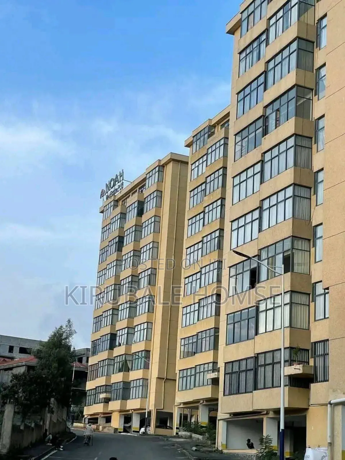 4bdrm Apartment in Bole for sale