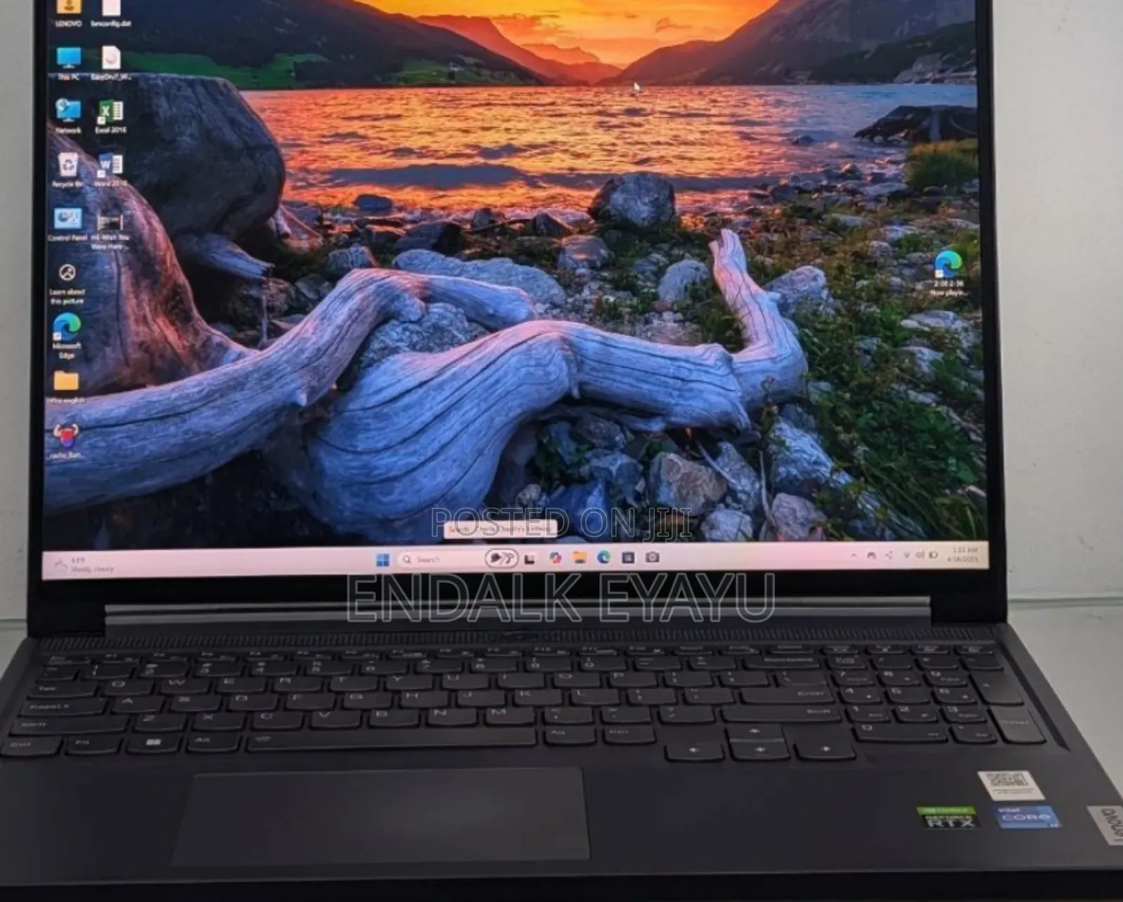New Laptop Lenovo 16GB Intel Core I7 SSD 1T