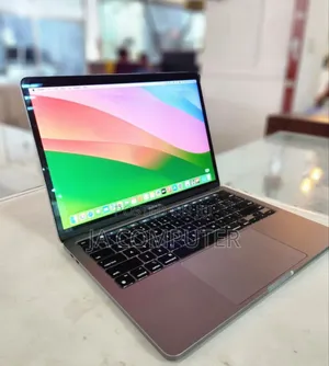 Photo - New Laptop Apple MacBook Pro 2020 M1 16GB Apple M1 SSD 1T