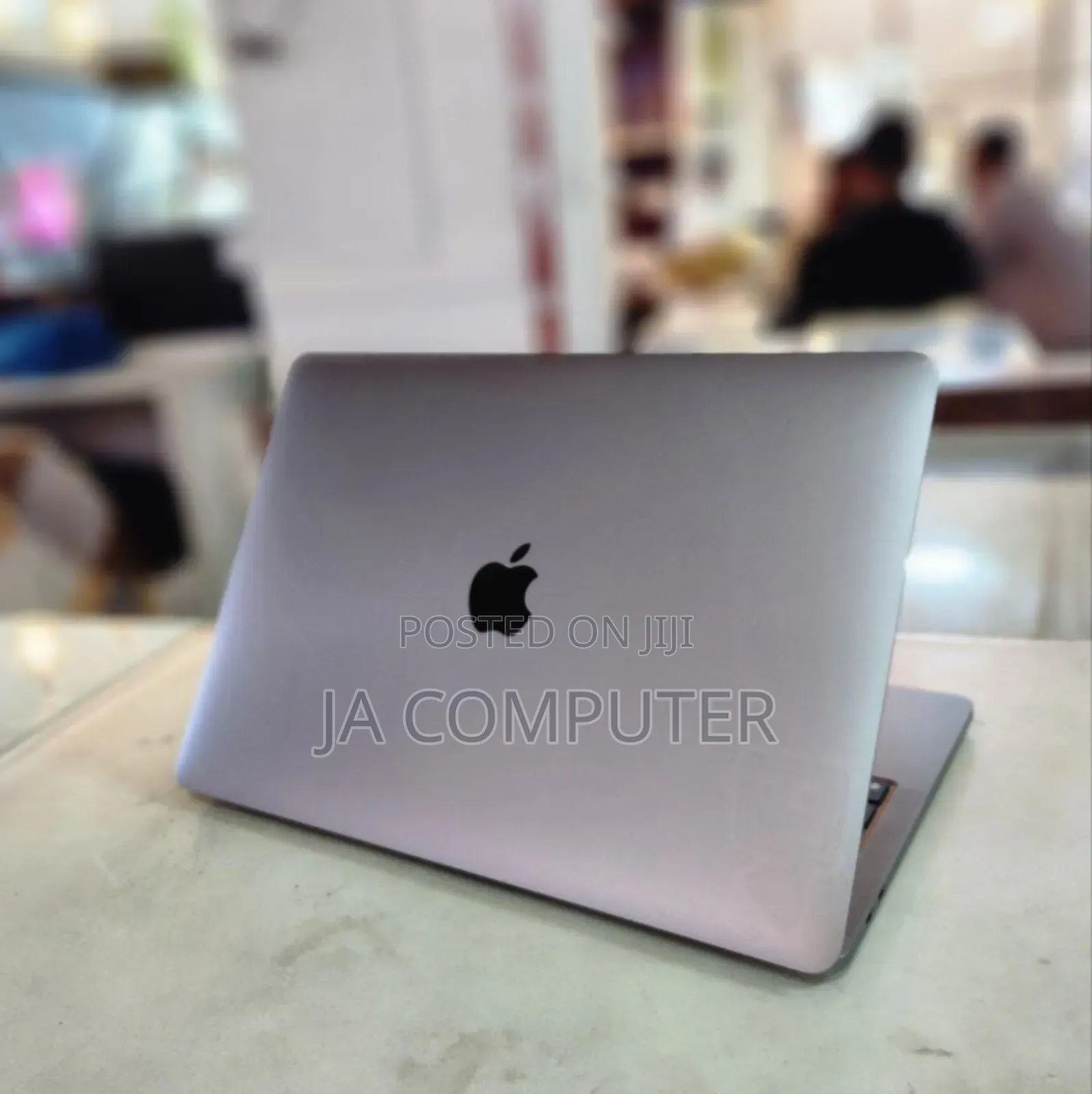 New Laptop Apple MacBook Pro 2020 M1 16GB Apple M1 SSD 1T