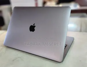 New Laptop Apple MacBook Pro M1 16GB Apple M1 Pro SSD 1T