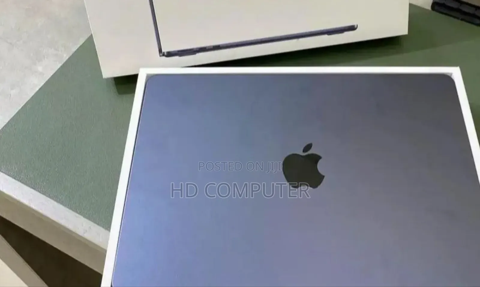 New Laptop Apple MacBook Pro 2023 M3 14-Inch 8GB Apple M3 SSD 256GB