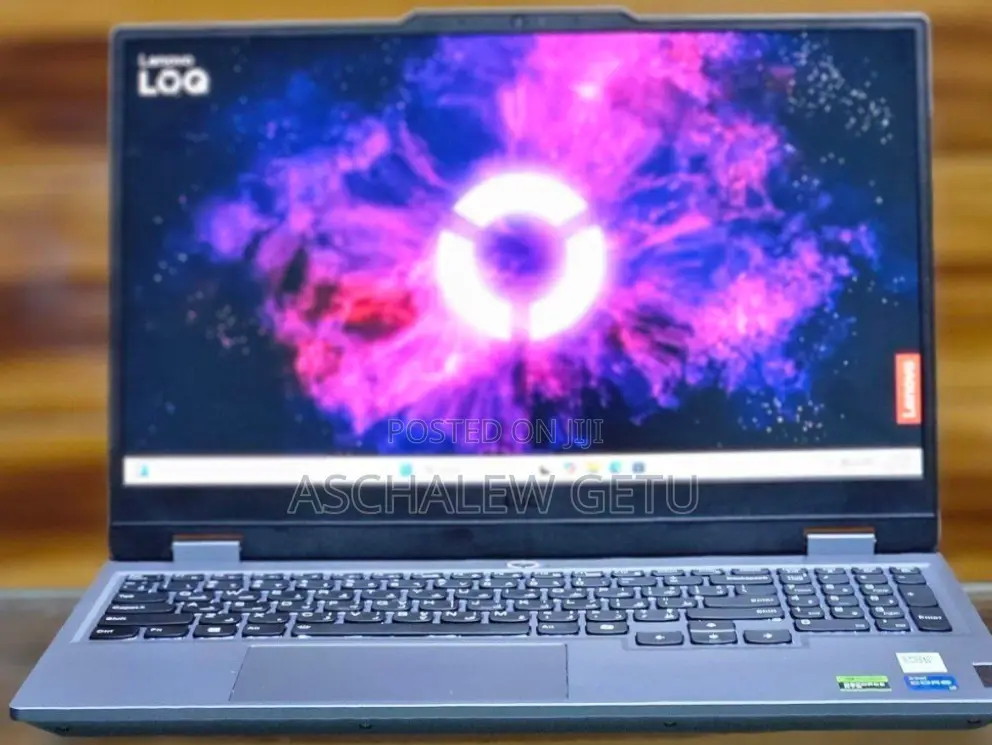 New Laptop Lenovo LOQ 15ARP9 16GB AMD Ryzen 7 SSD 512GB