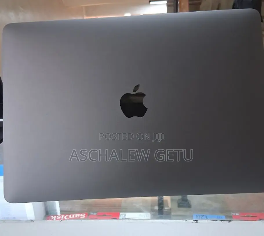 New Laptop Apple MacBook 16GB Intel Core I5 SSD 256GB