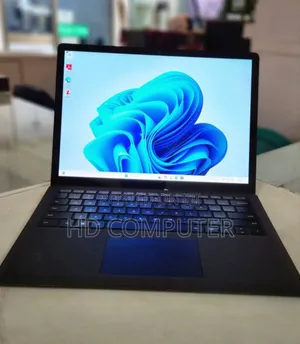 New Laptop Microsoft Surface 16GB Intel Core I7 SSD 512GB