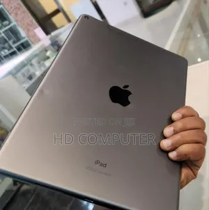 New Apple iPad 10.2 (2021) 256 GB Silver