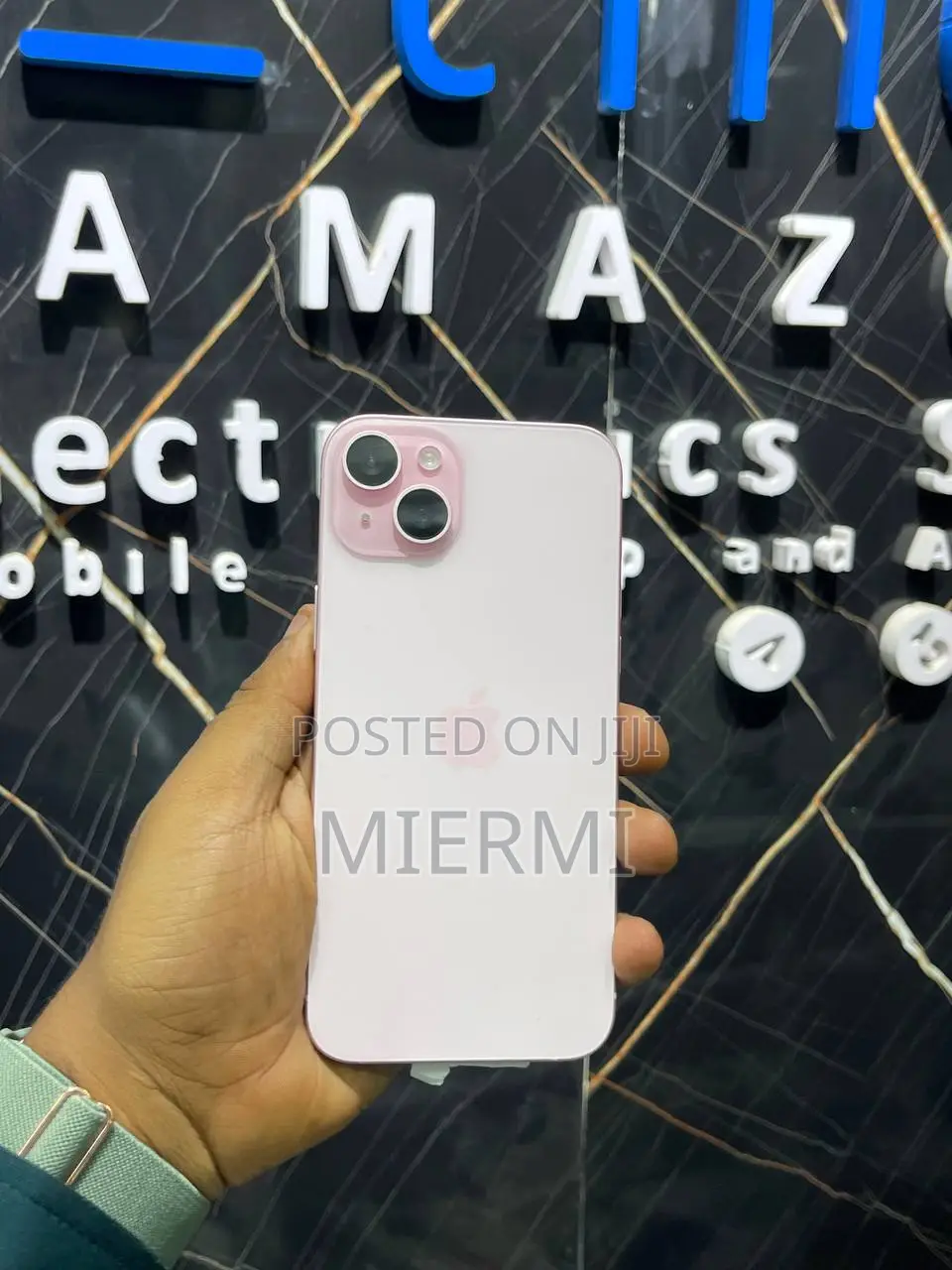 New Apple iPhone 15 Plus 128 GB Pink