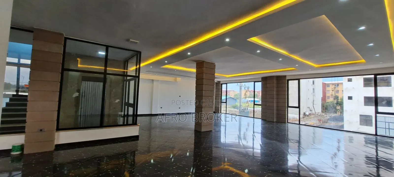 Furnished 18bdrm Apartment in Saris, Akaky Kaliti for sale