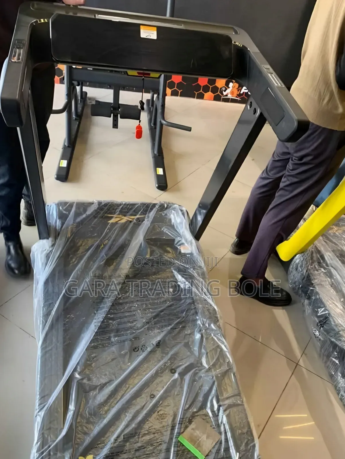 ጤና እየጠበቅን Treadmill