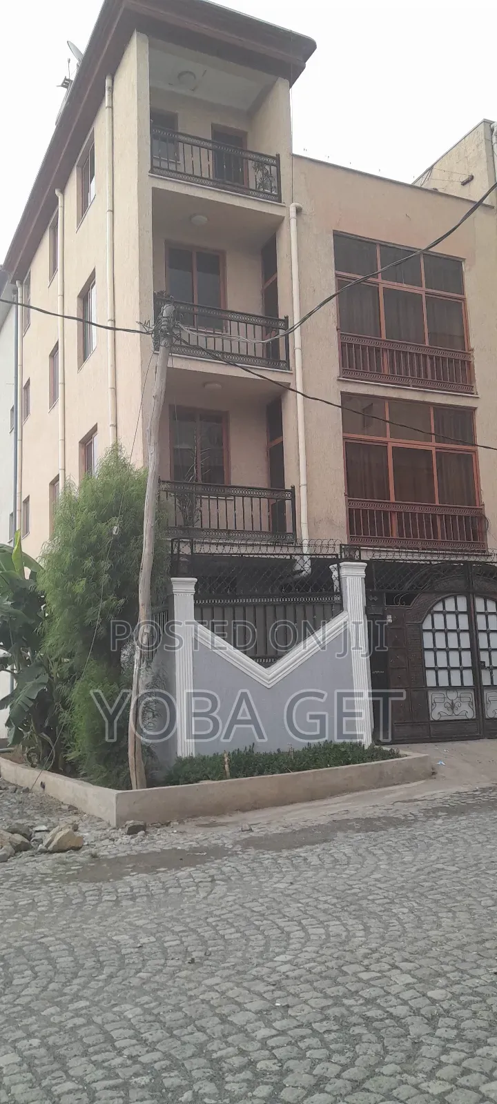Furnished 6bdrm House in አስቸካይ የሚሸጥ ቤት, Akaky Kaliti for sale