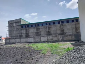 Photo - አስቸካይ መጋዘን