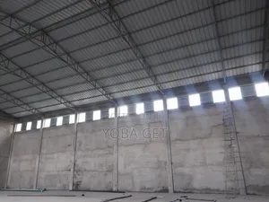 አስቸካይ መጋዘን