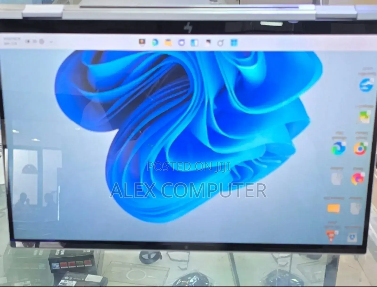 New Laptop HP EliteBook X360 1040 G7 16GB Intel Core I7 SSD 512GB