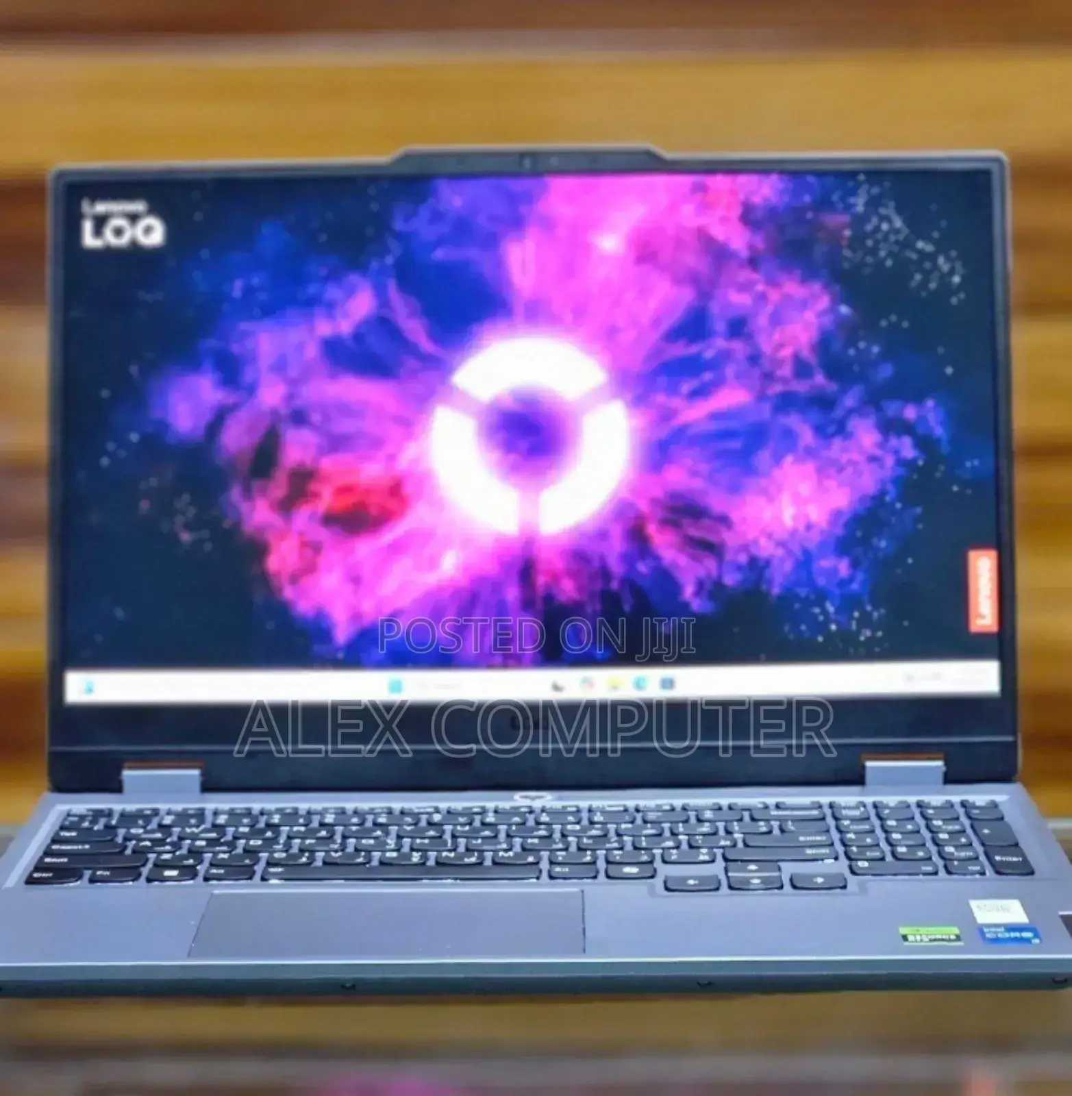 New Laptop Lenovo LOQ 15ARP9 16GB AMD Ryzen 7 SSD 512GB