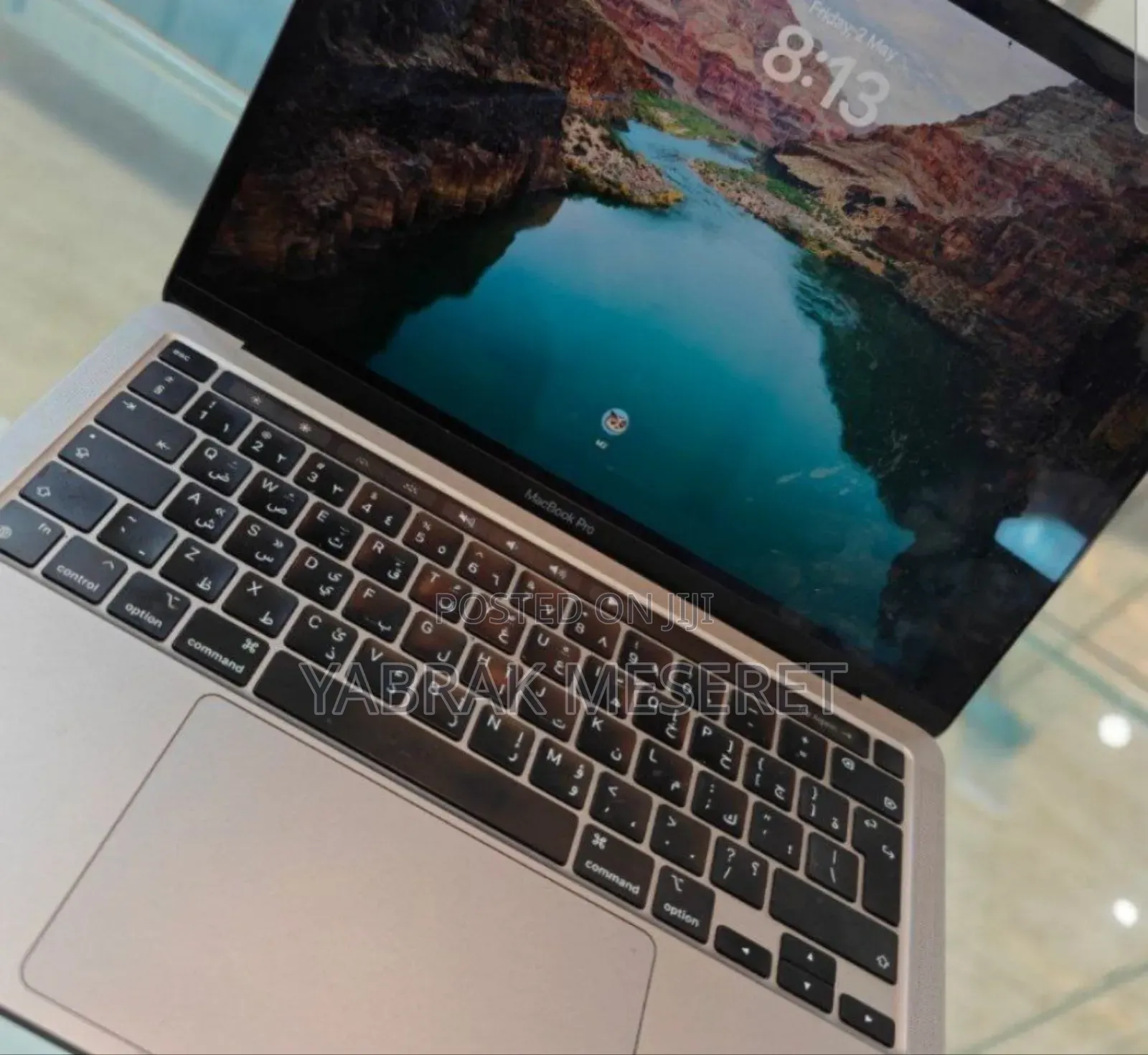 New Laptop Apple MacBook Pro 2022 M2 8GB Apple M2 SSD 256GB