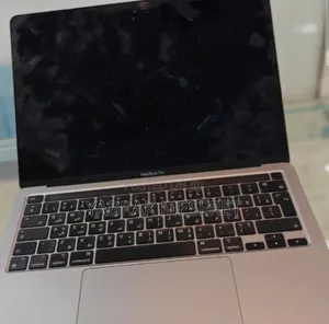 New Laptop Apple MacBook Pro 2022 M2 8GB Apple M2 SSD 256GB