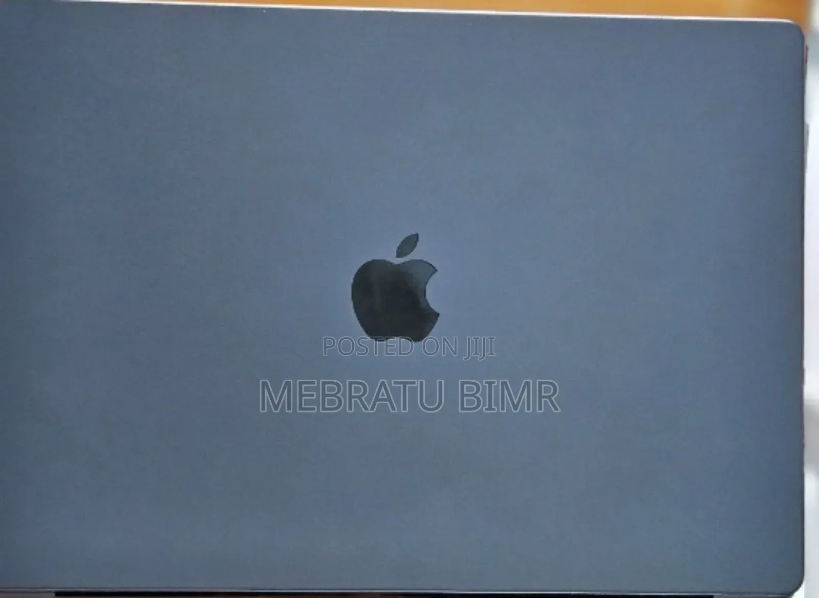 New Laptop Apple MacBook 18GB Apple M3 Pro SSD 512GB