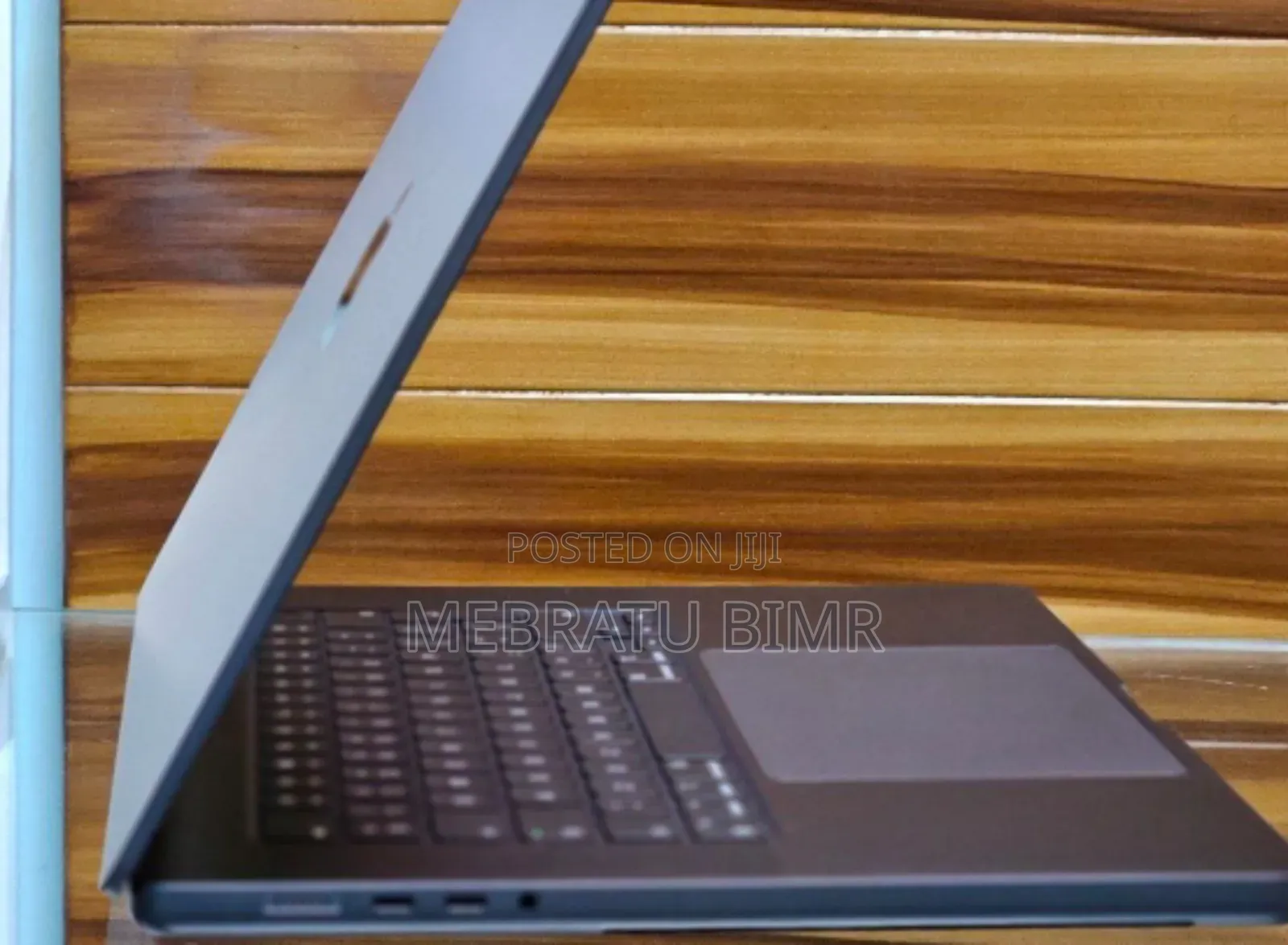 New Laptop Apple MacBook 18GB Apple M3 Pro SSD 512GB