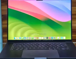 New Laptop Apple MacBook 18GB Apple M3 Pro SSD 512GB