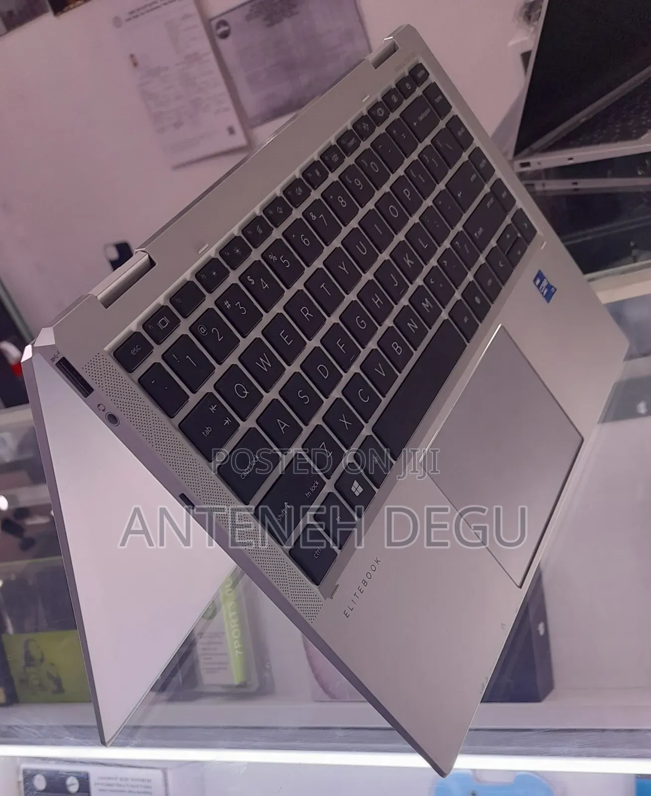 New Laptop HP EliteBook X360 1030 G8 16GB Intel Core I7 SSD 512GB