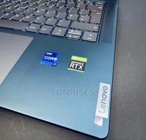 New Laptop Lenovo Yoga 7i 16GB Intel Core I7 SSD 256GB