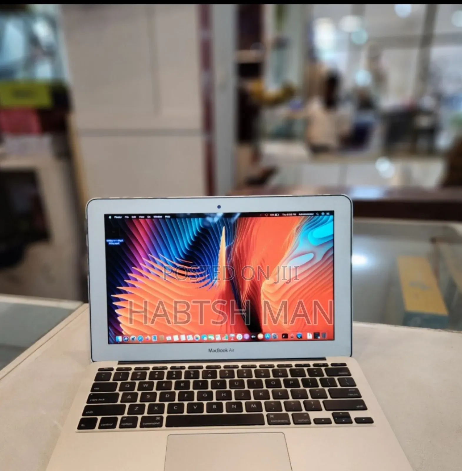 New Laptop Apple MacBook Air 2015 4GB Intel Core I5 SSD 128GB