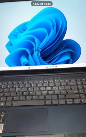 New Laptop Lenovo Flex 5 12GB Intel Core I7 SSD 512GB