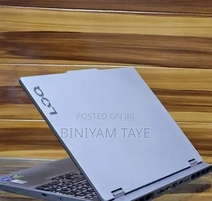 New Laptop Lenovo LOQ 15ARP9 16GB AMD Ryzen 7 SSD 512GB