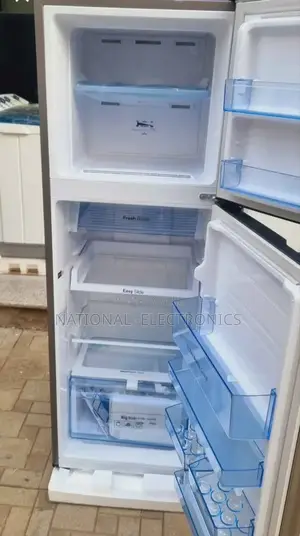 Samsung Refrigerator 310