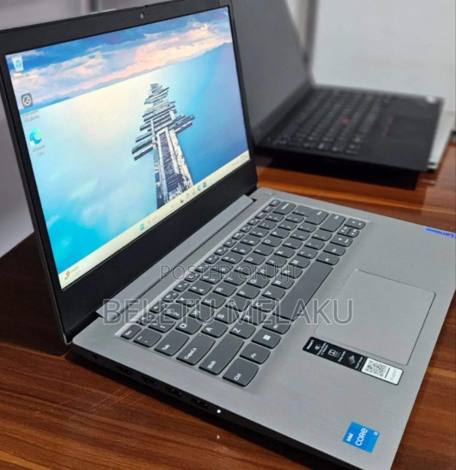 New Laptop Lenovo Ideapad 3 8GB Intel Core I3 SSD 256GB