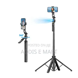 Q13 Smart Follow Selfie Stick