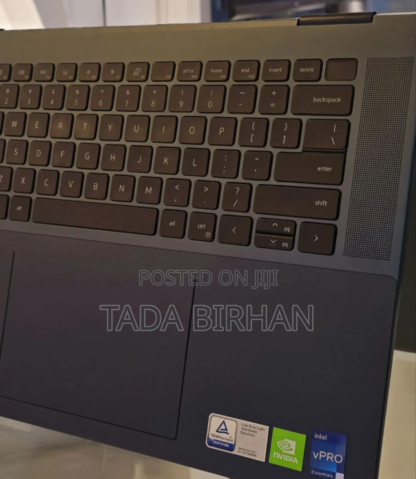 New Laptop Dell Inspiron 15 16GB Intel Core I7 SSD 16 GB