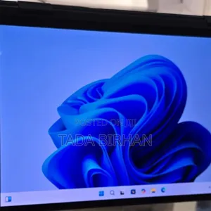 New Laptop Dell Inspiron 15 16GB Intel Core I7 SSD 16 GB