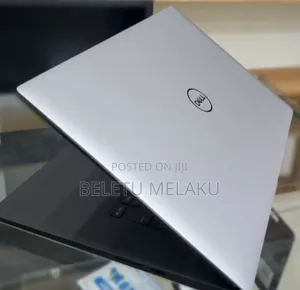 New Laptop Dell Precision 5540 32GB Intel Core I7 SSD 512GB