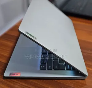 New Laptop Lenovo Ideapad 3 8GB Intel Core I3 SSD 256GB