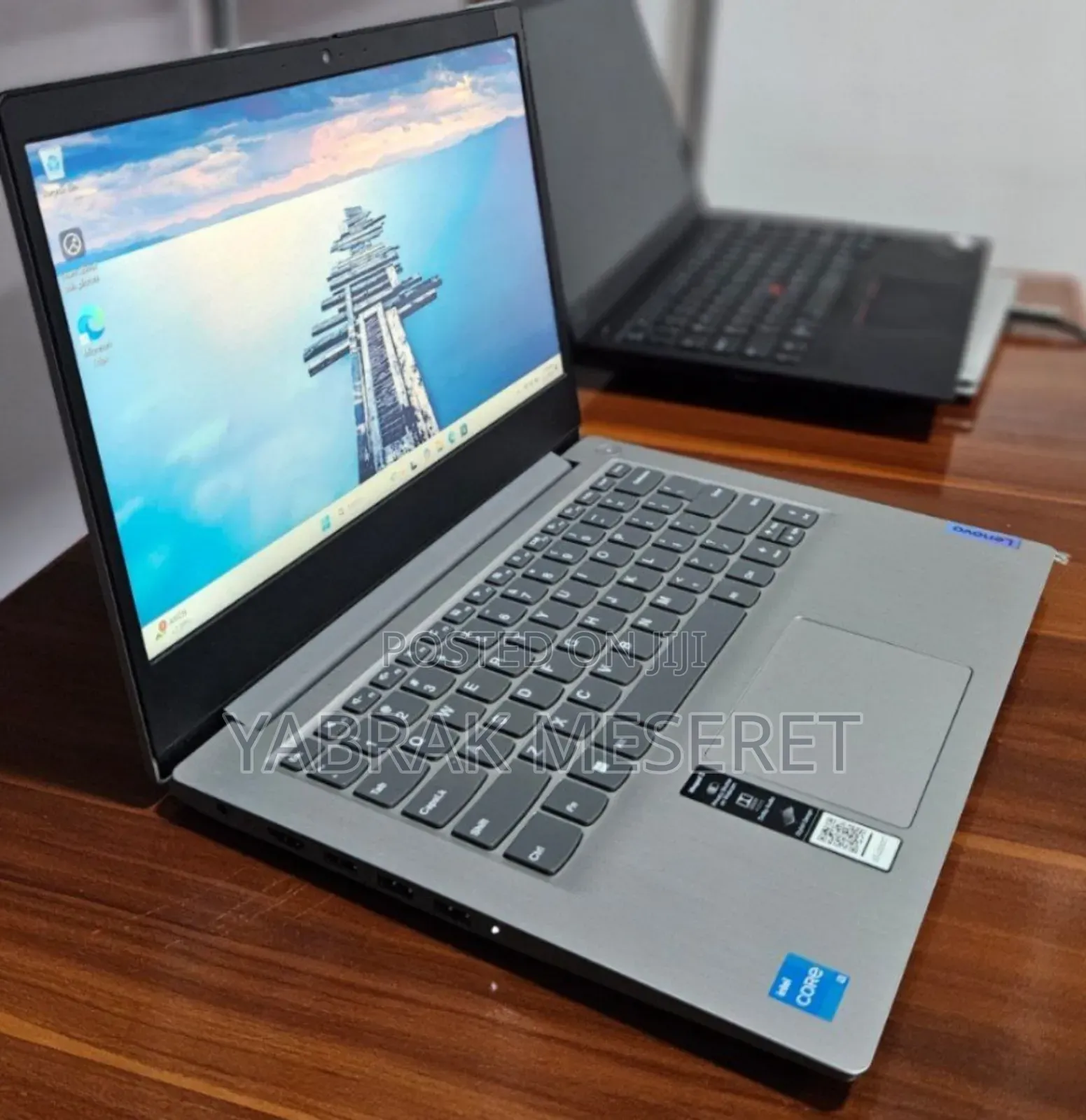 New Laptop Lenovo Ideapad 3 8GB Intel Core I3 SSD 256GB