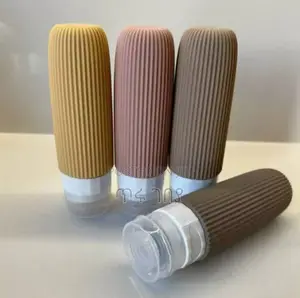 Photo - 4pcs Travel Squeeze Bottle