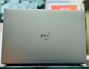 New Laptop Dell Precision 5550 32GB Intel Core i7 SSD 512GB
