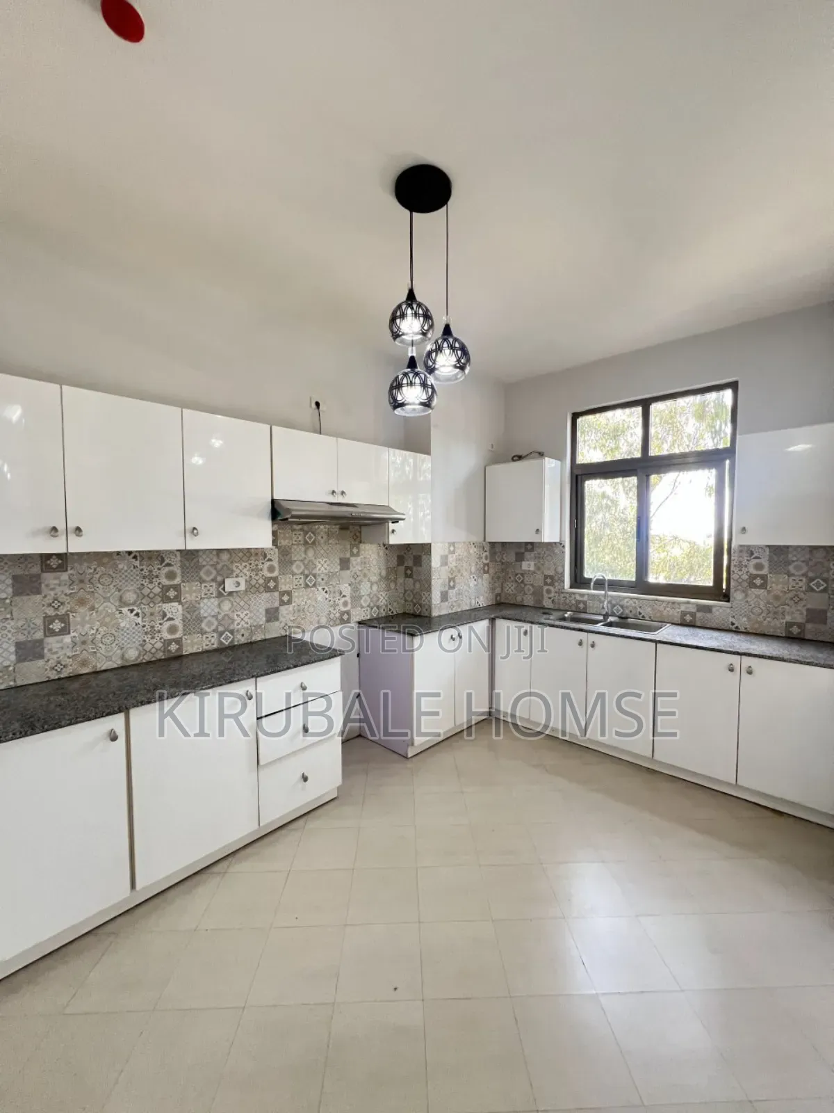 3bdrm Apartment in Bole for sale