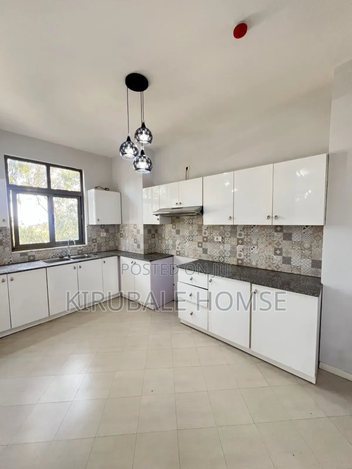 3bdrm Apartment in Bole for sale